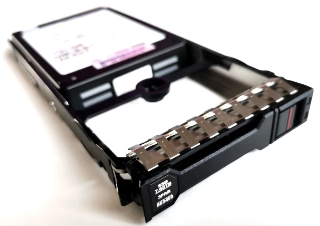 2.5" HPE 3PAR 20000 9000 7.68TB SAS 12G SSD SFF (P9L79B, Q0F42A, 863459-001)